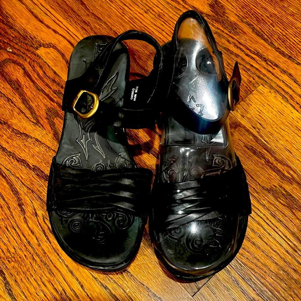 Born woman’s sandals